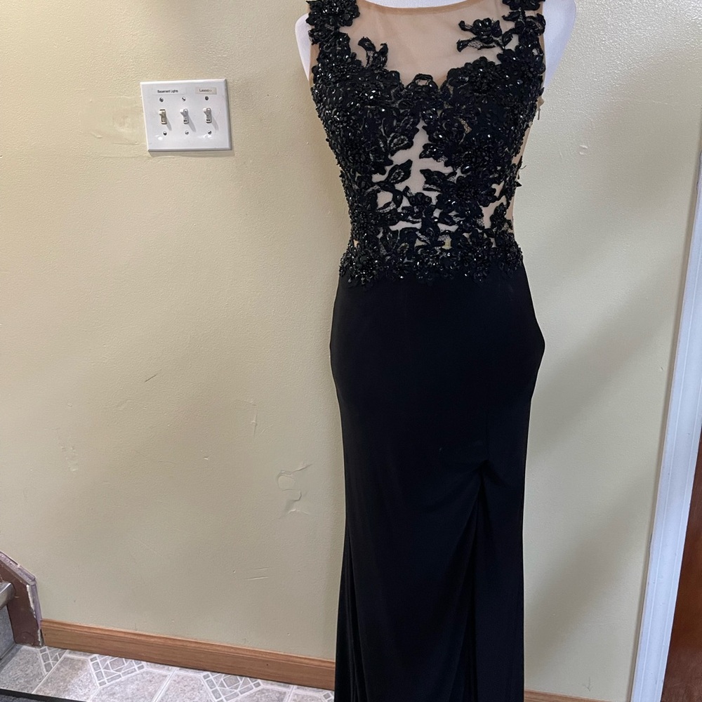 Elegant Black Evening Gown